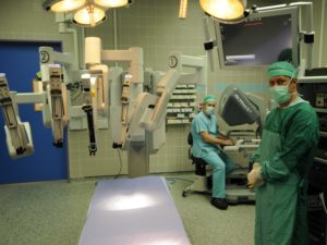 инновационные методы лечения рака в Израиле - хирургия с роботом Да Винчи